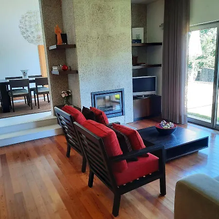 Casa Da Escola Tabuacas